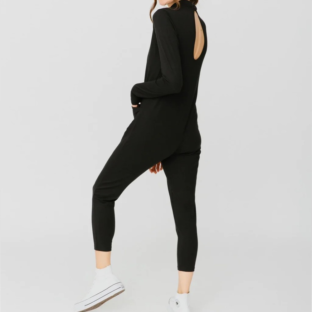 Smash + Tess Audrey Romper Black Bamboo Blend Jumpsuit Large Loungewear Pockets - Picture 2 of 11